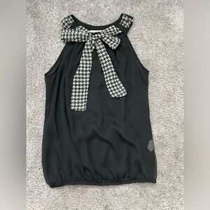 Black Sleeveless Top with Houndstooth Bow